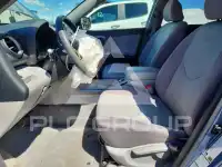 2006 Toyota RAV4 photo
