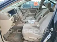 2006 Toyota COROLLA фото