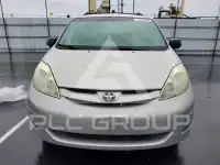 2006 Toyota SIENNA photo