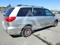 2006 Toyota SIENNA photo