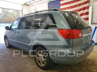 2006 Toyota SIENNA photo