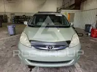 2006 Toyota SIENNA photo