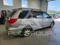 2006 Toyota SIENNA photo