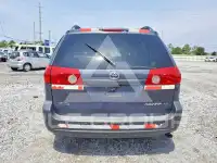 2006 Toyota SIENNA photo