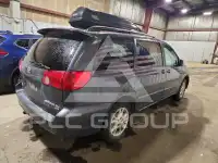 2006 Toyota SIENNA photo