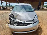 2006 Toyota SIENNA photo