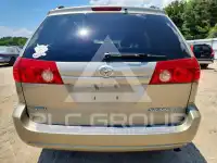 2006 Toyota SIENNA photo