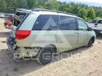 2006 Toyota SIENNA photo