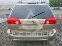 2006 Toyota SIENNA photo