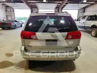 2006 Toyota SIENNA photo