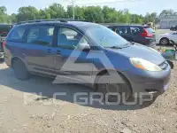 2006 Toyota SIENNA photo