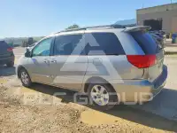 2006 Toyota SIENNA photo