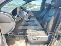 2006 Toyota SIENNA фото