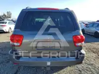 2006 Toyota SEQUOIA фото
