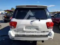2006 Toyota SEQUOIA фото