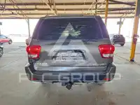 2006 Toyota SEQUOIA фото