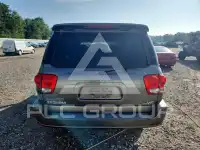 2006 Toyota SEQUOIA photo