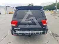 2006 Toyota SEQUOIA фото