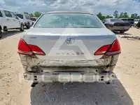 2006 Toyota AVALON photo