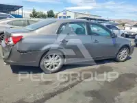2006 Toyota AVALON фото