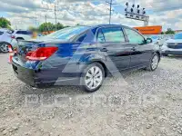 2006 Toyota AVALON photo