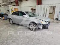 2006 Toyota AVALON фото