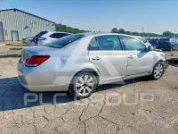 2006 Toyota AVALON photo