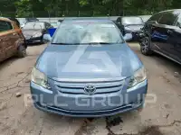 2006 Toyota AVALON photo
