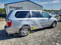 2006 KIA Sedona фото