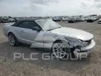 2006 Ford MUSTANG фото