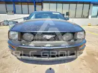 2006 Ford MUSTANG фото