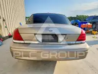 2006 Ford CROWN фото