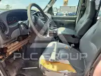 2006 Ford E-250 photo