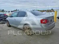 2006 Volkswagen Jetta photo