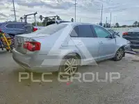 2006 Volkswagen Jetta photo