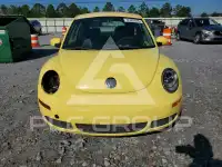 2006 Volkswagen BEETLE photo