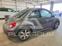 2006 Volkswagen BEETLE фото