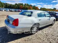 2007 Lincoln Town фото