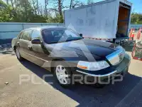 2007 Lincoln Town фото