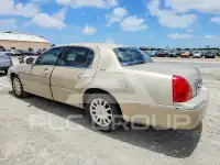 2007 Lincoln Town фото