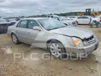 2007 Cadillac DTS photo