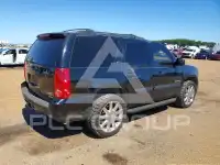 2007 GMC YUKON фото