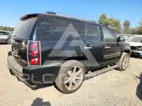 2007 GMC YUKON фото