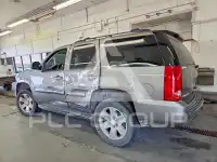 2007 GMC YUKON фото