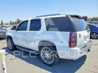 2007 GMC YUKON фото