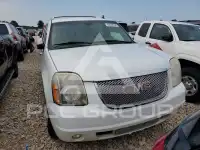 2007 GMC YUKON фото