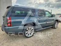 2007 GMC YUKON фото