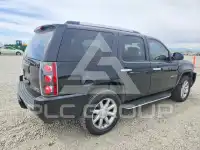 2007 GMC YUKON фото