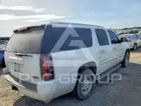 2007 GMC YUKON фото