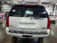2007 GMC YUKON фото
